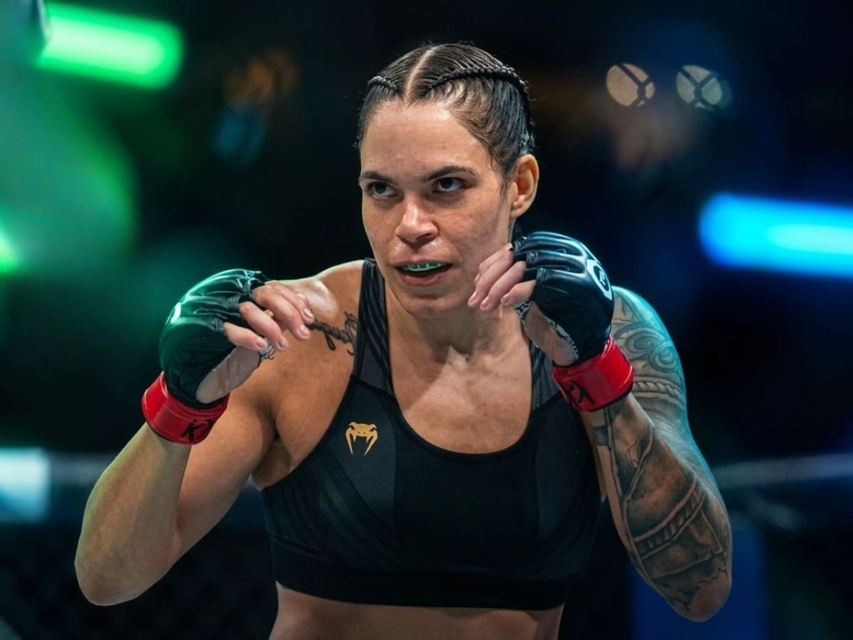 Atleta de luta representando disciplina e alta performance