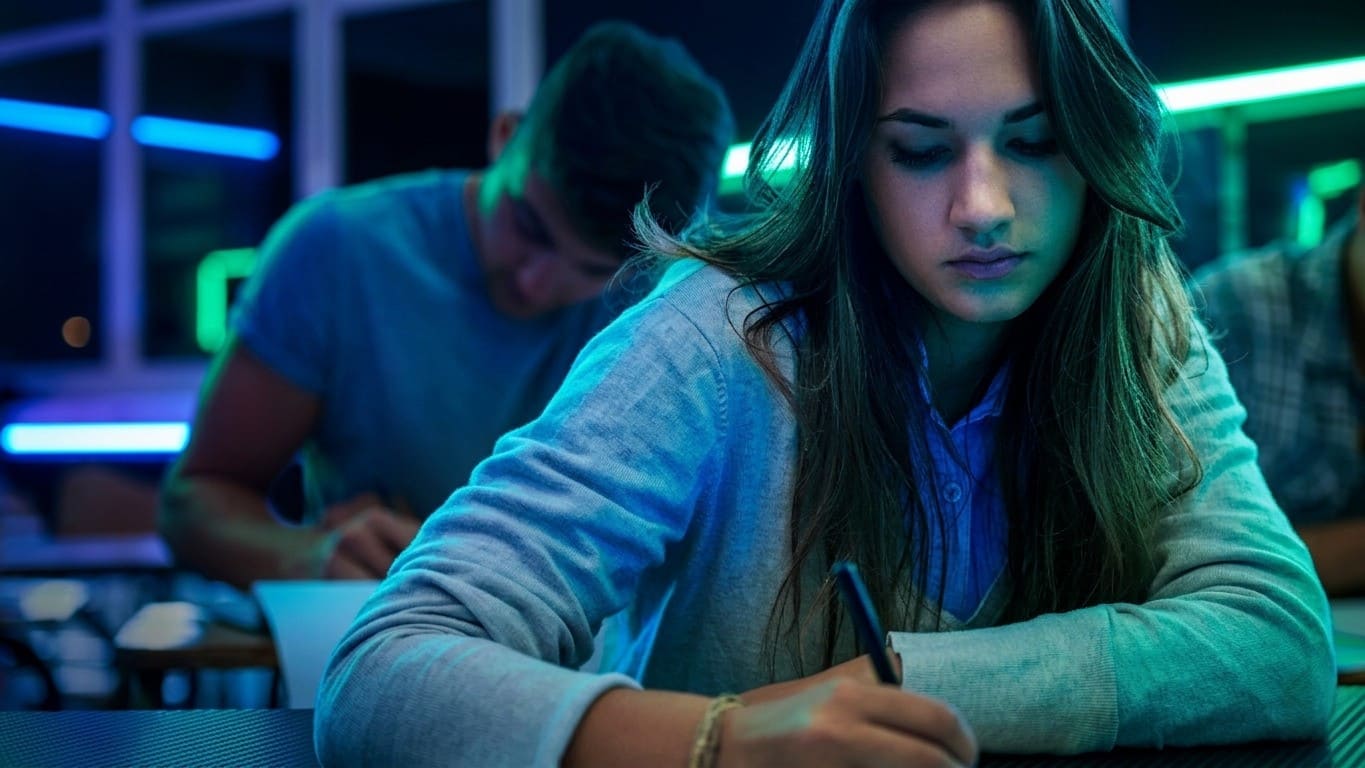 Uso de NeuroFlash para foco em estudos e provas